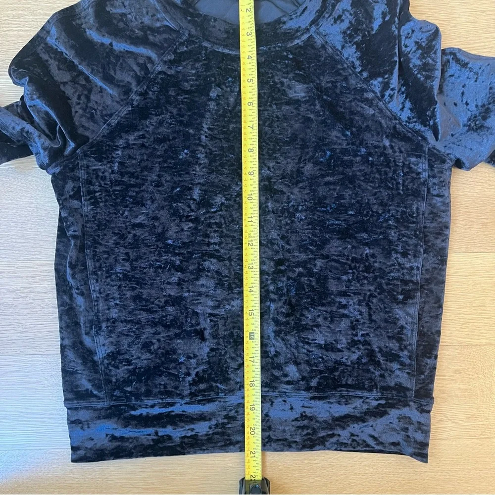 lululemon athletica excellent missing